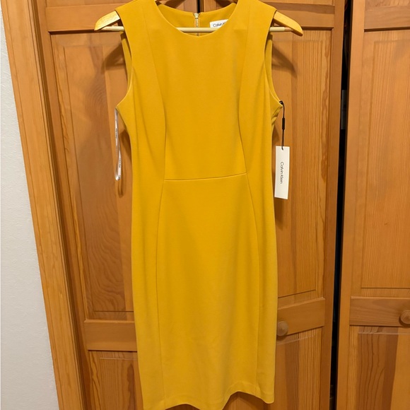 NWT Calvin Klein Pencil Dress in Mustard Yellow - Picture 4 of 5